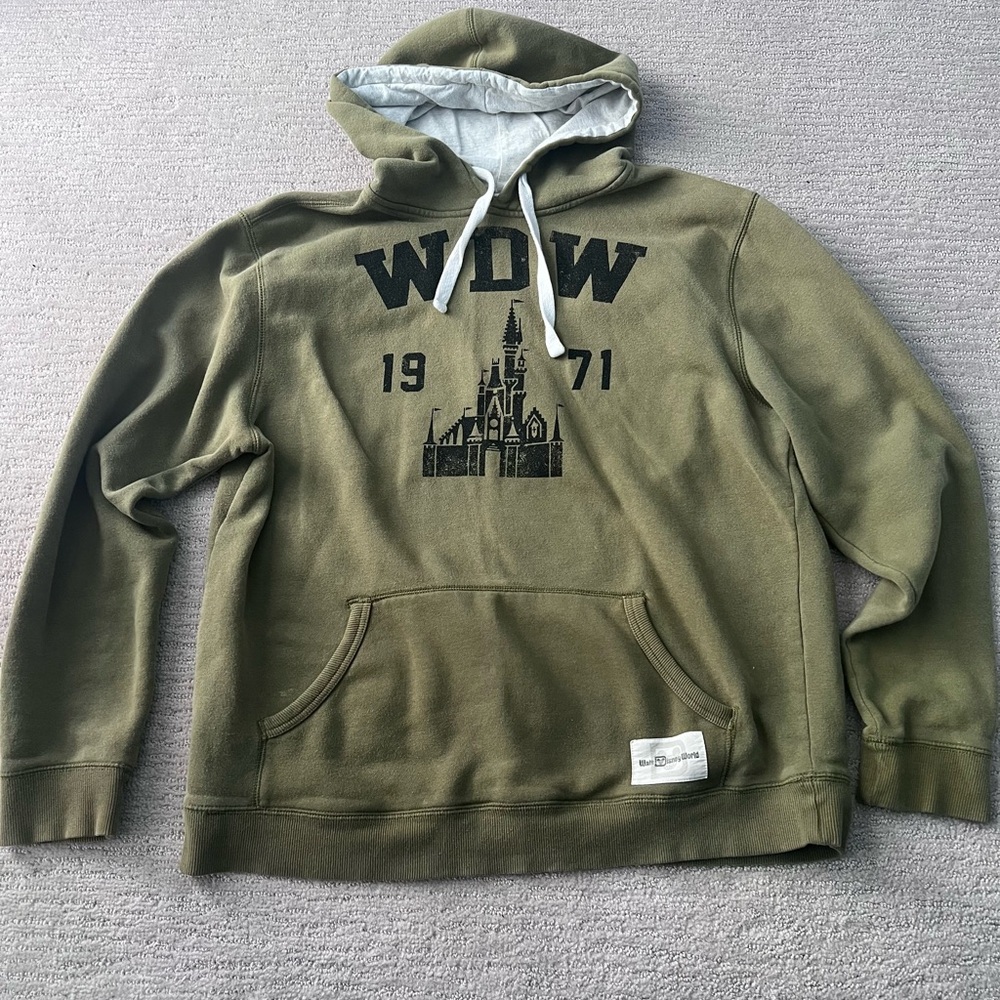 Vintage Walt Disney World hoodie